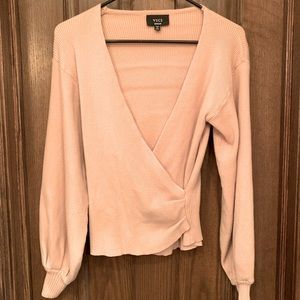 Deep-V puff sleeve sweater